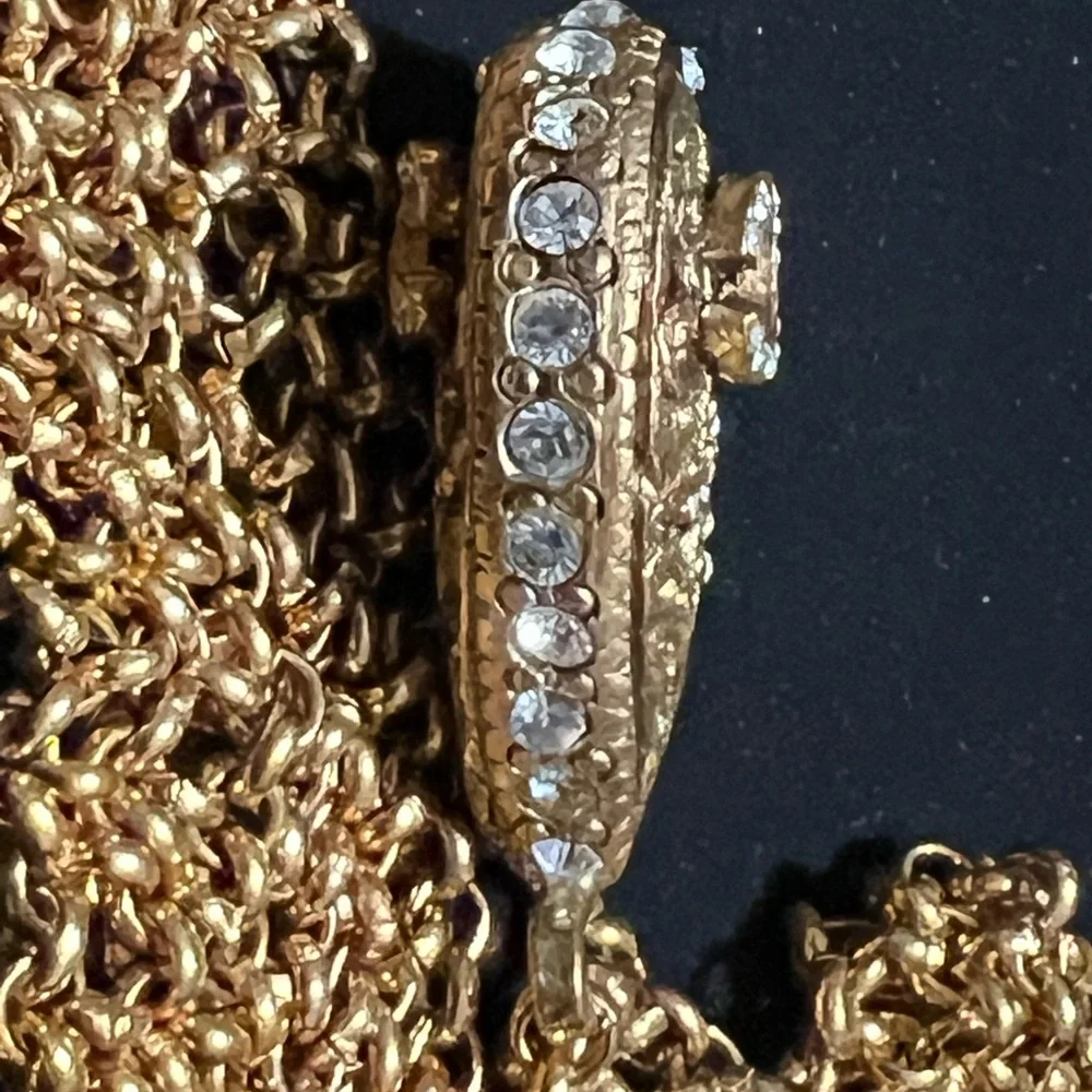 Chanel Necklace - Picture 11 of 16